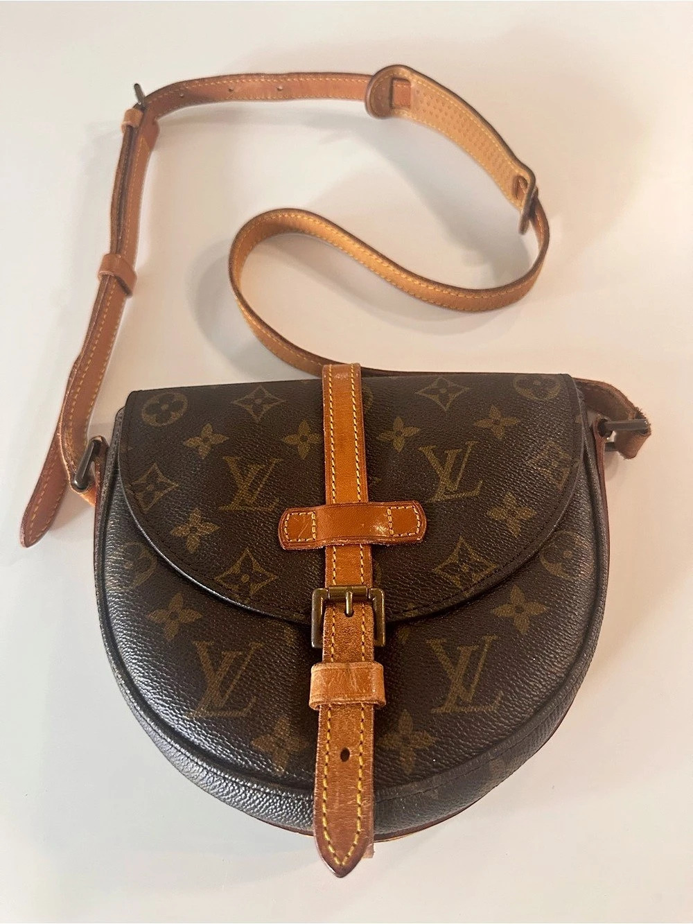 LOUIS VUITTON Monogram Chantilly PM Shoulder Bag